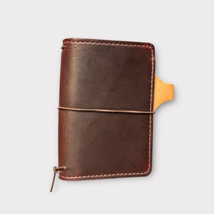 Outlander | Passport | Pre-Loved