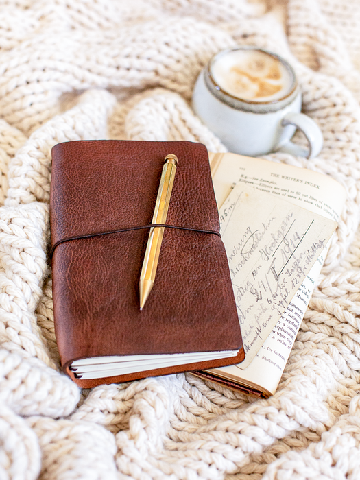 Strider Classic Travelers Notebook Without Pockets - ChicSparrow