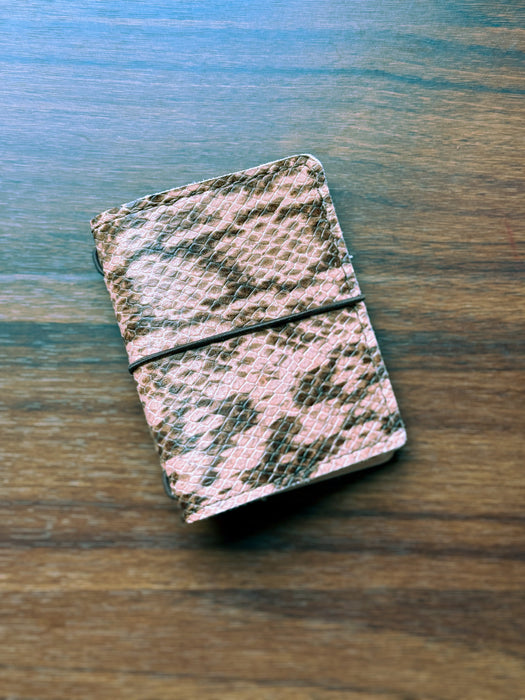 Sidekick Asp of Verona | Limited Edition