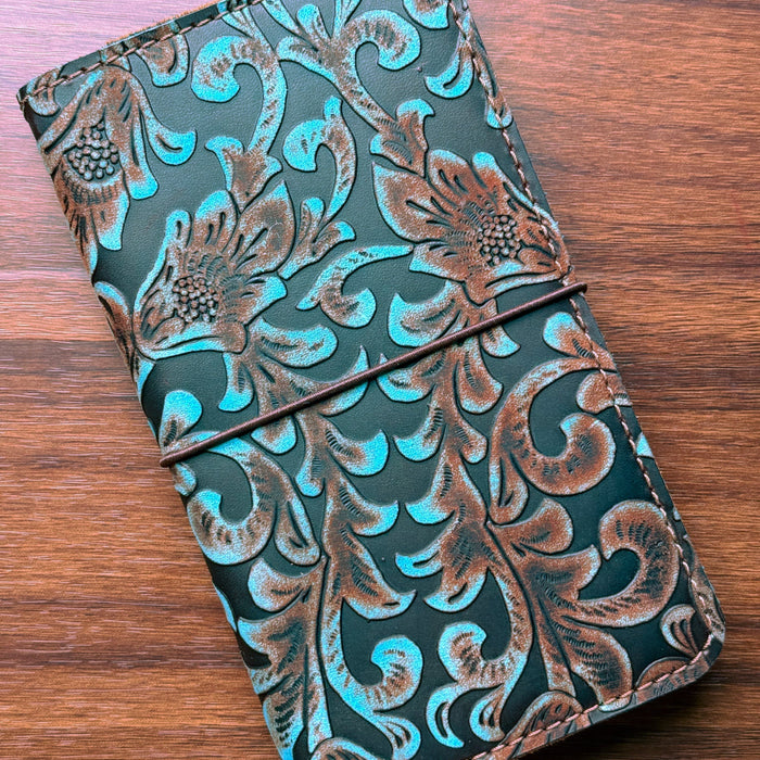 The Nimue Folio: A Personal-Sized Treasure