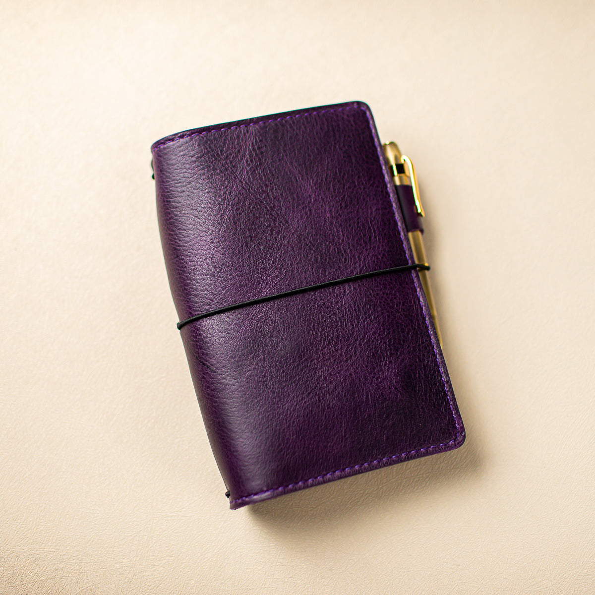 Coffee House | Cascade Traveler's Notebook - ChicSparrow