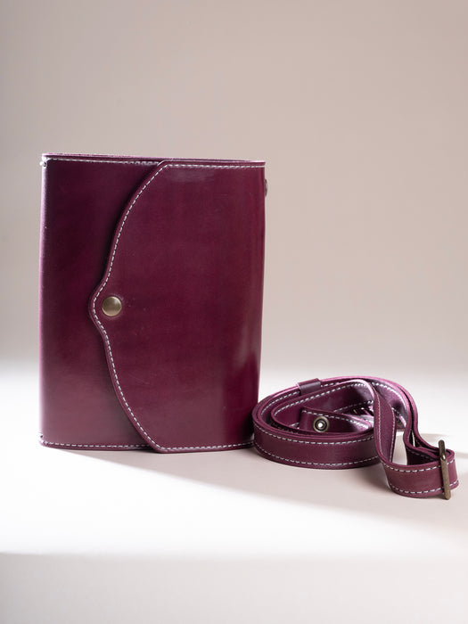 Austen | Lewis | A5 Trifold