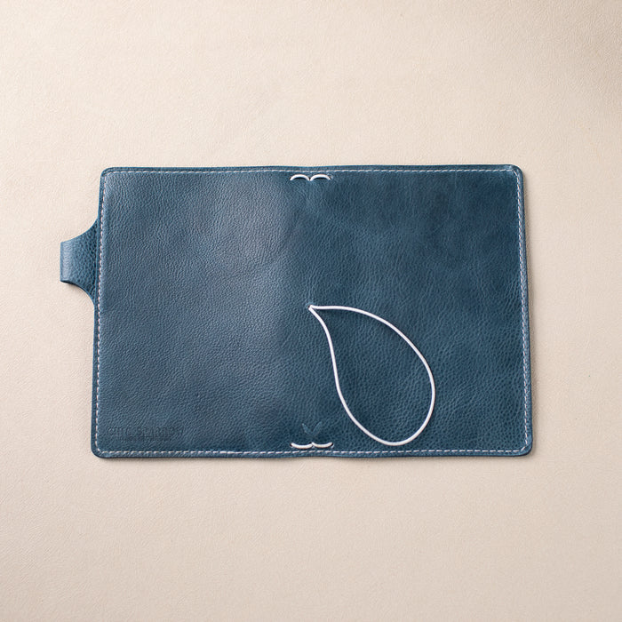 Coffee House | Cascade Traveler's Notebook - ChicSparrow