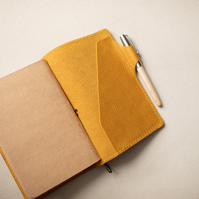 Coffee House | Cascade Traveler's Notebook - ChicSparrow
