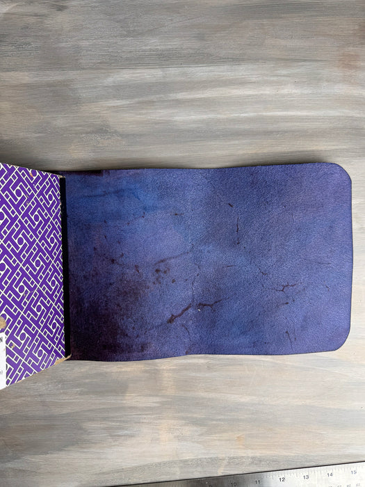 Trifold | B6